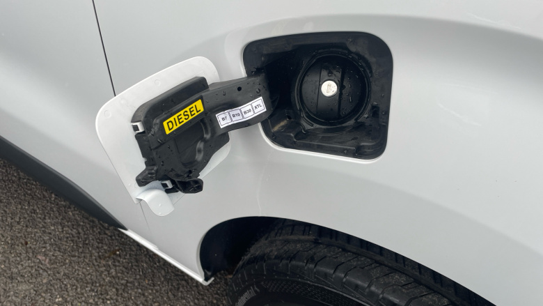 Vauxhall Vivaro L2 Diesel 2.0 Turbo D 145 Prime H1 Van